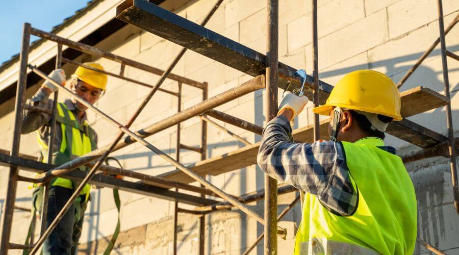 Fascia Repair in Chambersburg, IL
